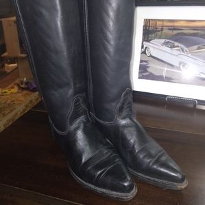 Vintage leather boots size 6.5M